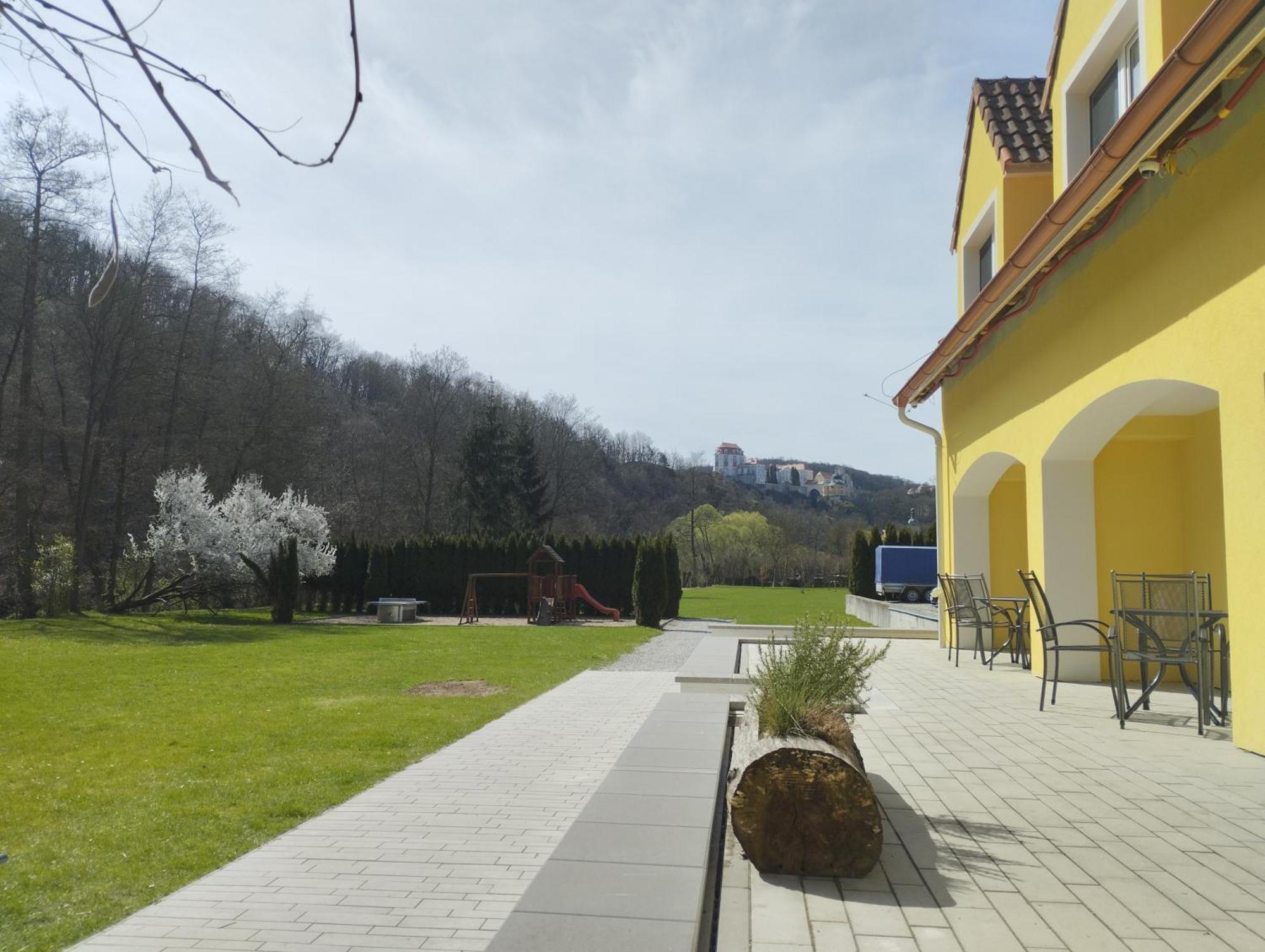 Penzion Kormorán Vranov nad Dyjí Exterior foto