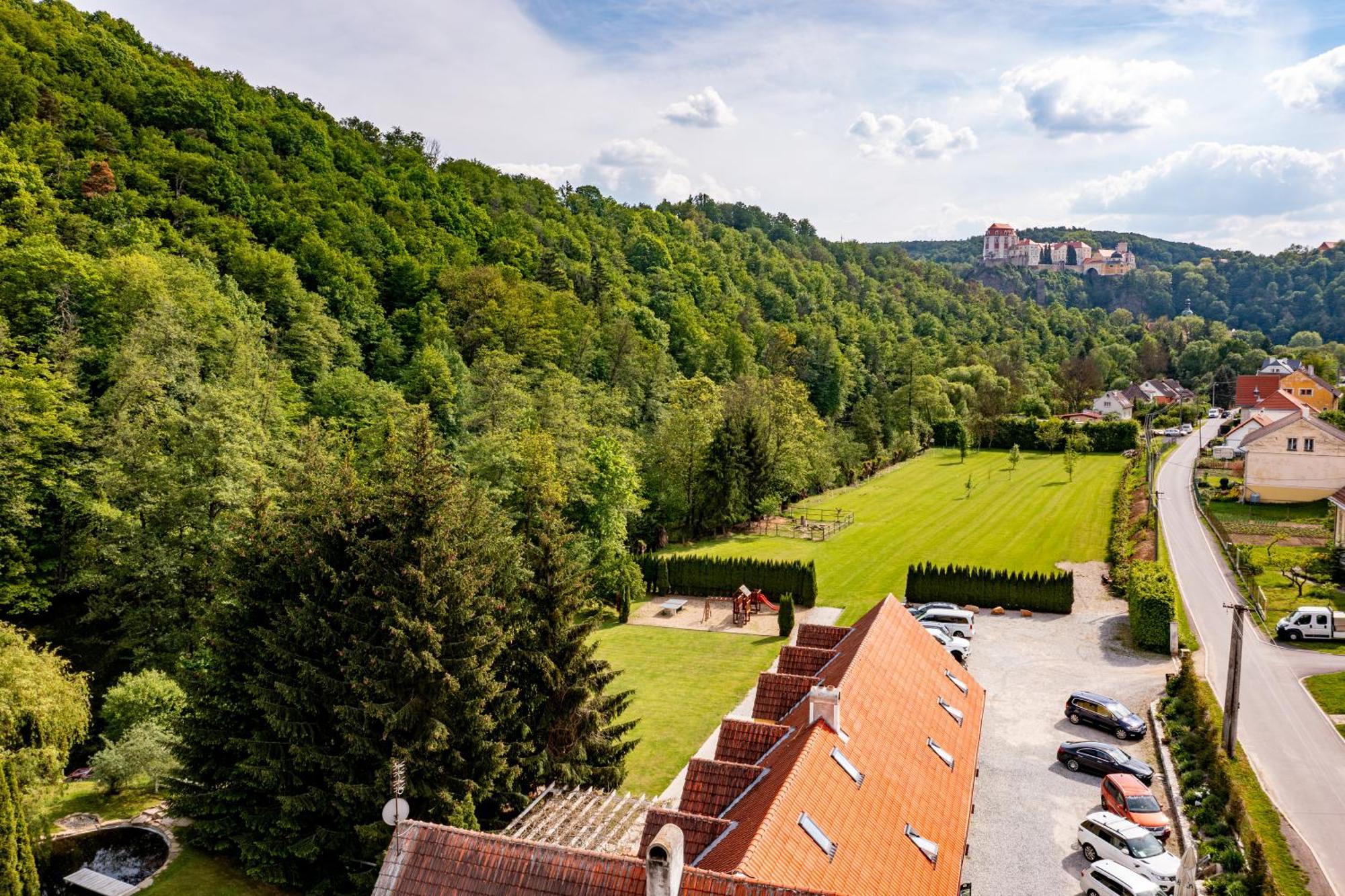 Hotel Penzion Kormorán Vranov nad Dyjí Exterior foto