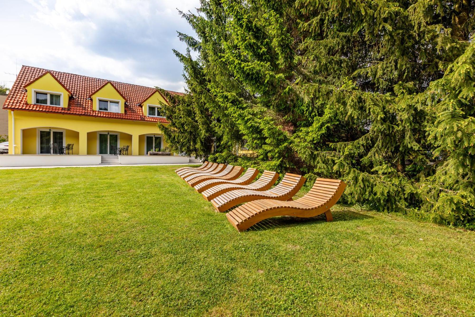 Penzion Kormorán Vranov nad Dyjí Exterior foto
